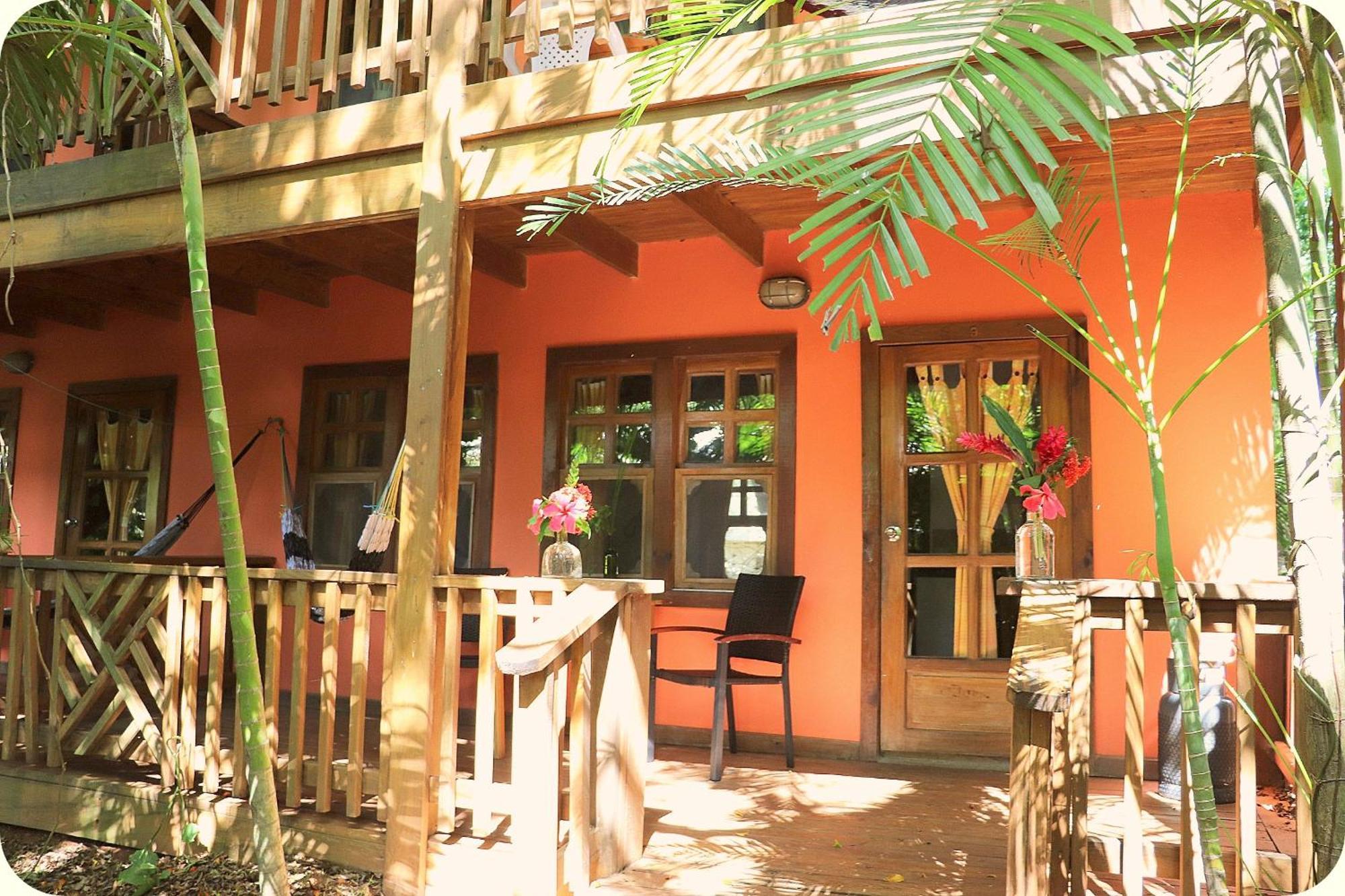 Posada Arco Iris, West End Exterior foto